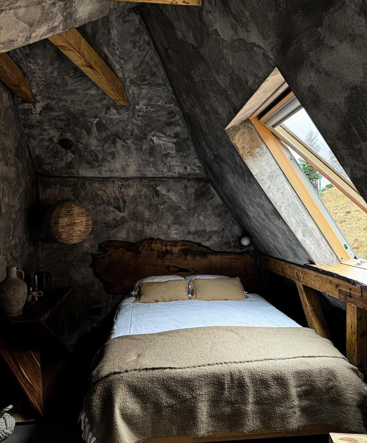 Shard Boutique Hotel-Adult Only Brasov Ngoại thất bức ảnh