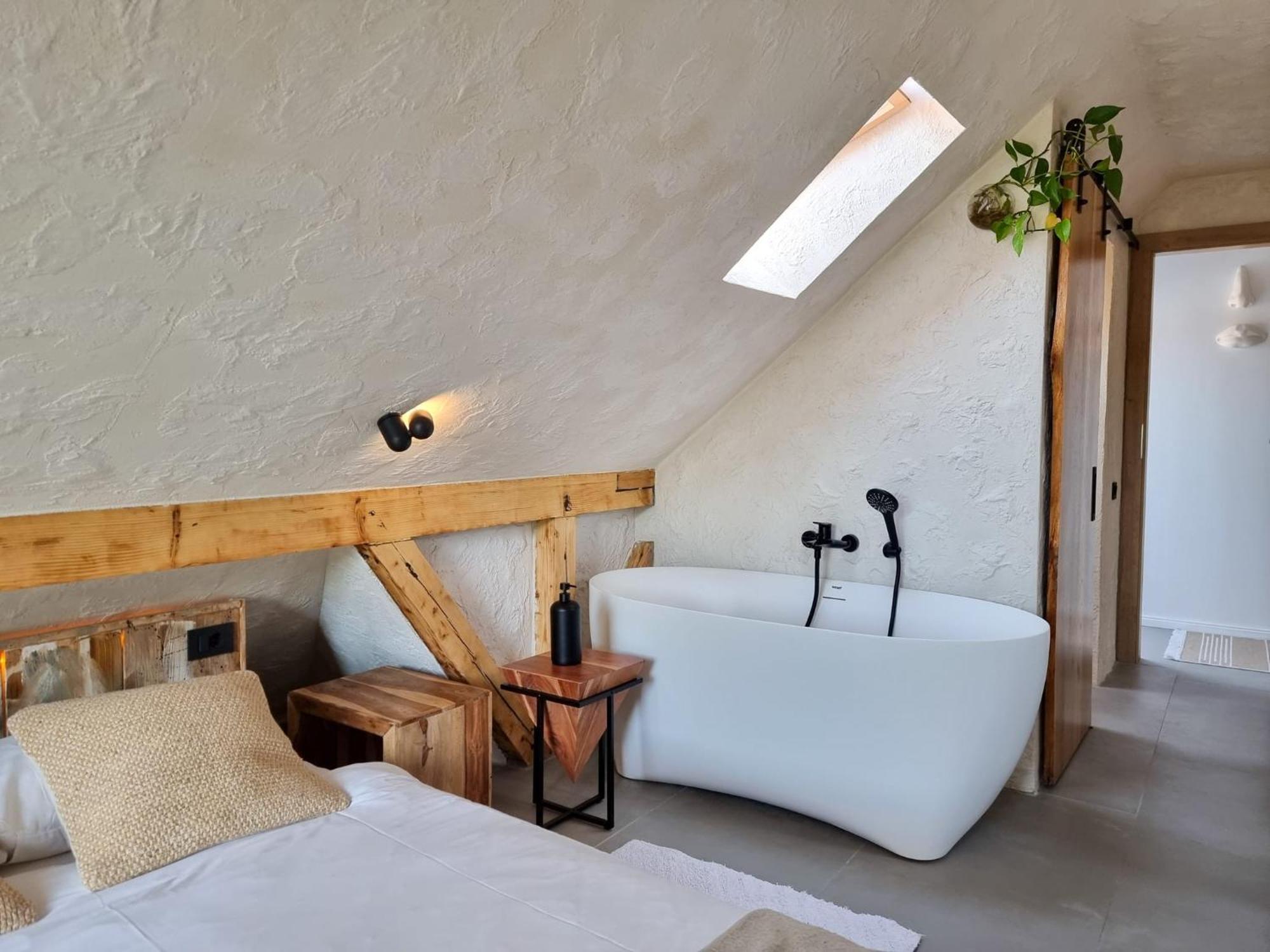 Shard Boutique Hotel-Adult Only Brasov Ngoại thất bức ảnh