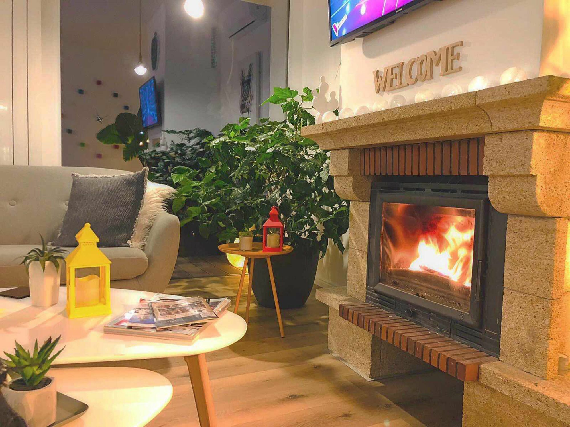 Shard Boutique Hotel-Adult Only Brasov Ngoại thất bức ảnh